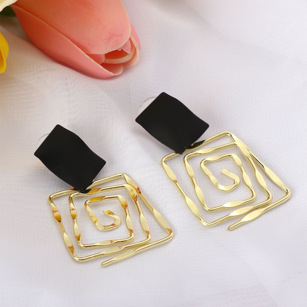 Women Girls Hanging Earrings Dangle Drop Geometric Spiral Earrings Metal Maze