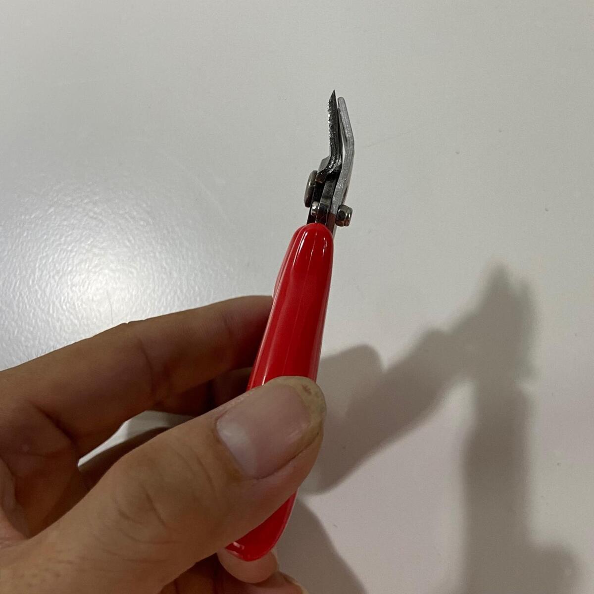 Diagonal Pliers Wire Cutter for Badminton Narrow Space Cutting Small Cables