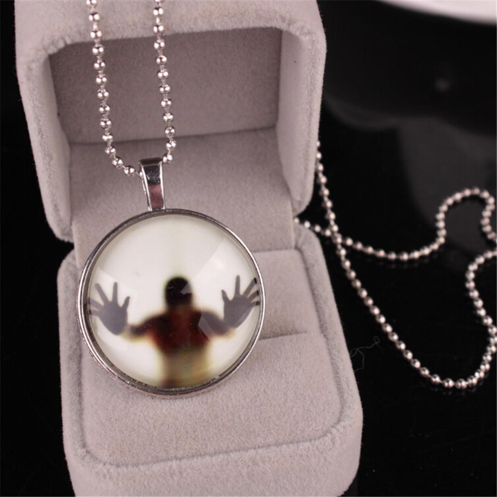 Fashion Women Men Luminous Halloween Pattern Pendant Chain Necklace (A)