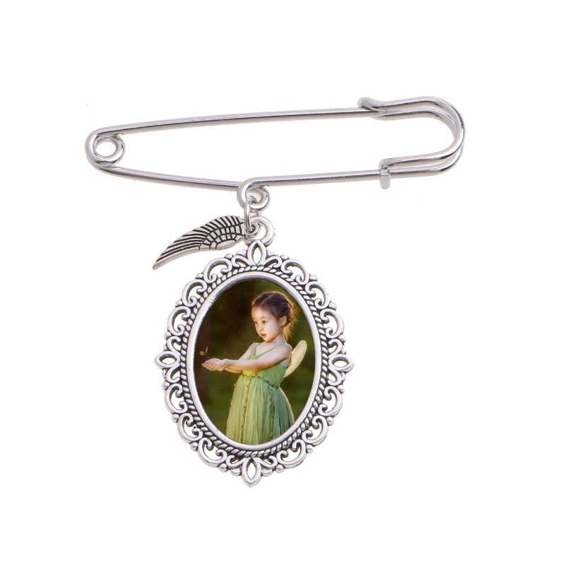 Photo Frame Pins Gems Bottom Hold Family Photo Lace Frame Holder Brooch Pendant