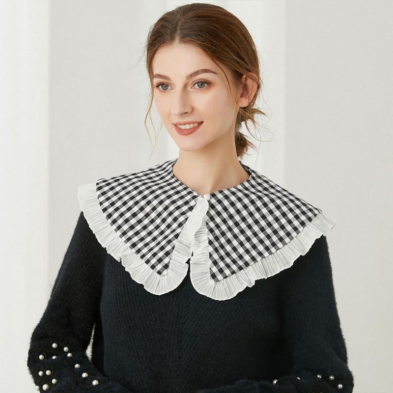 Women Black White Plaid False Collar Shawl Student Ruffles Necklace Mini Capelet