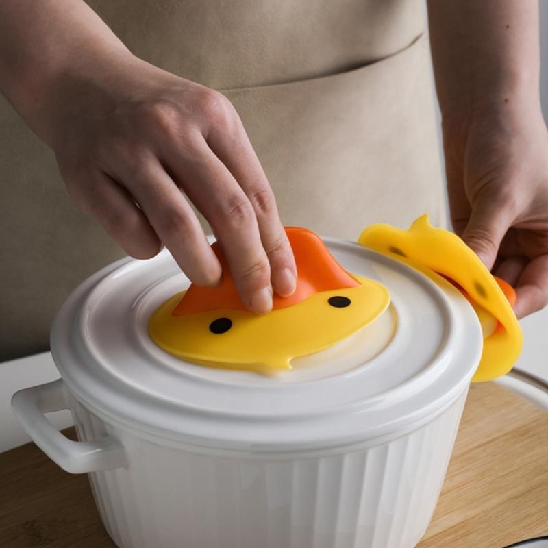 2pcs Silicone Oven Gloves Heat Insulation Hot Plate Clip Cute Duck Pot Holder