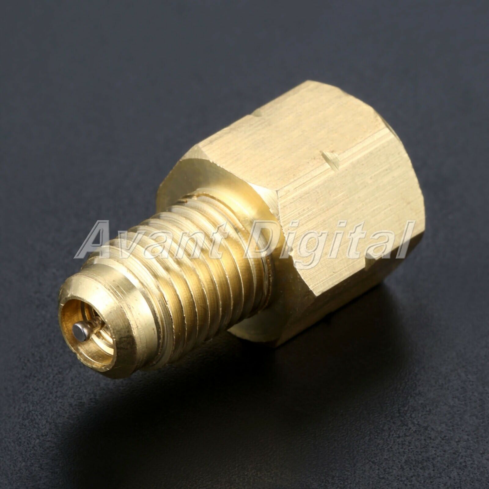 Vacuum Pump Adapter 1/2 Acme-LH x 1/4 Sae Male c/w Removable Valves Core R1234YF