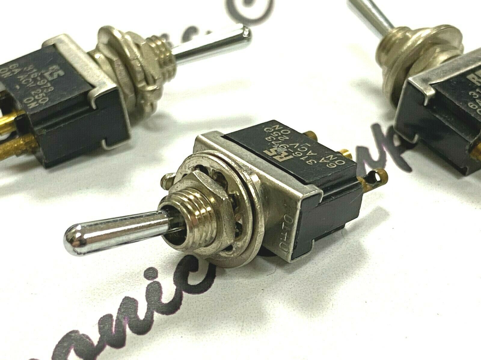 1pcs - OHTO RS 316-973 6A ACV 250 ON/ON Switch - JAPAN