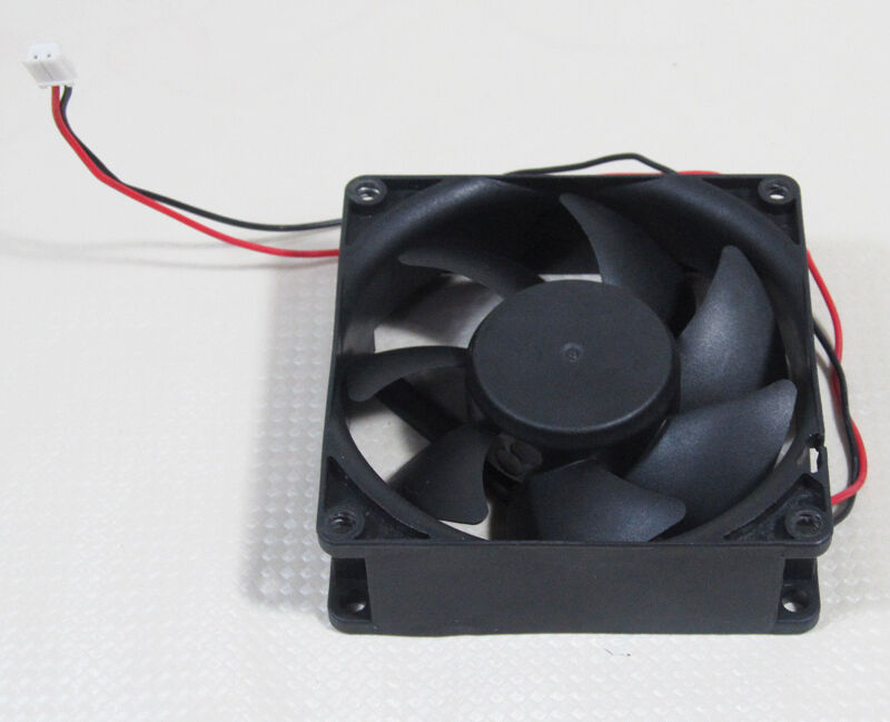 1pc SUNON EE80251S2-0000-999 80x80x25mm DC Fan 12V 1.4W 37CFM 2pin Connector