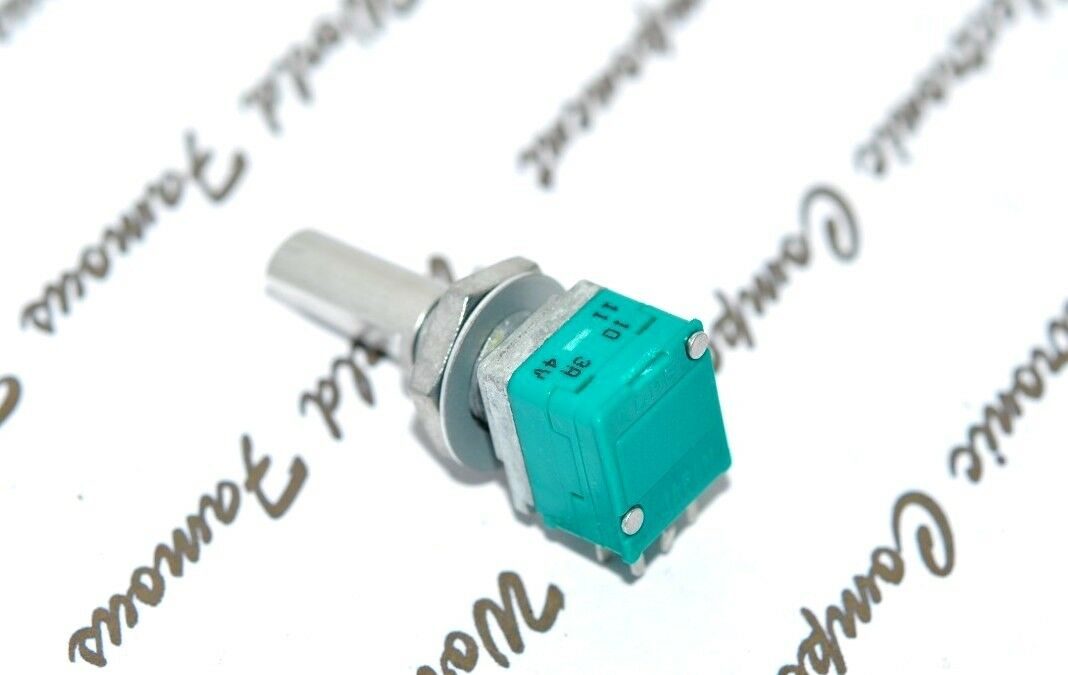 1pcs - ALPS RK09 50KA Volume Dual Potentiometer Half Shaft - RK09712200FS
