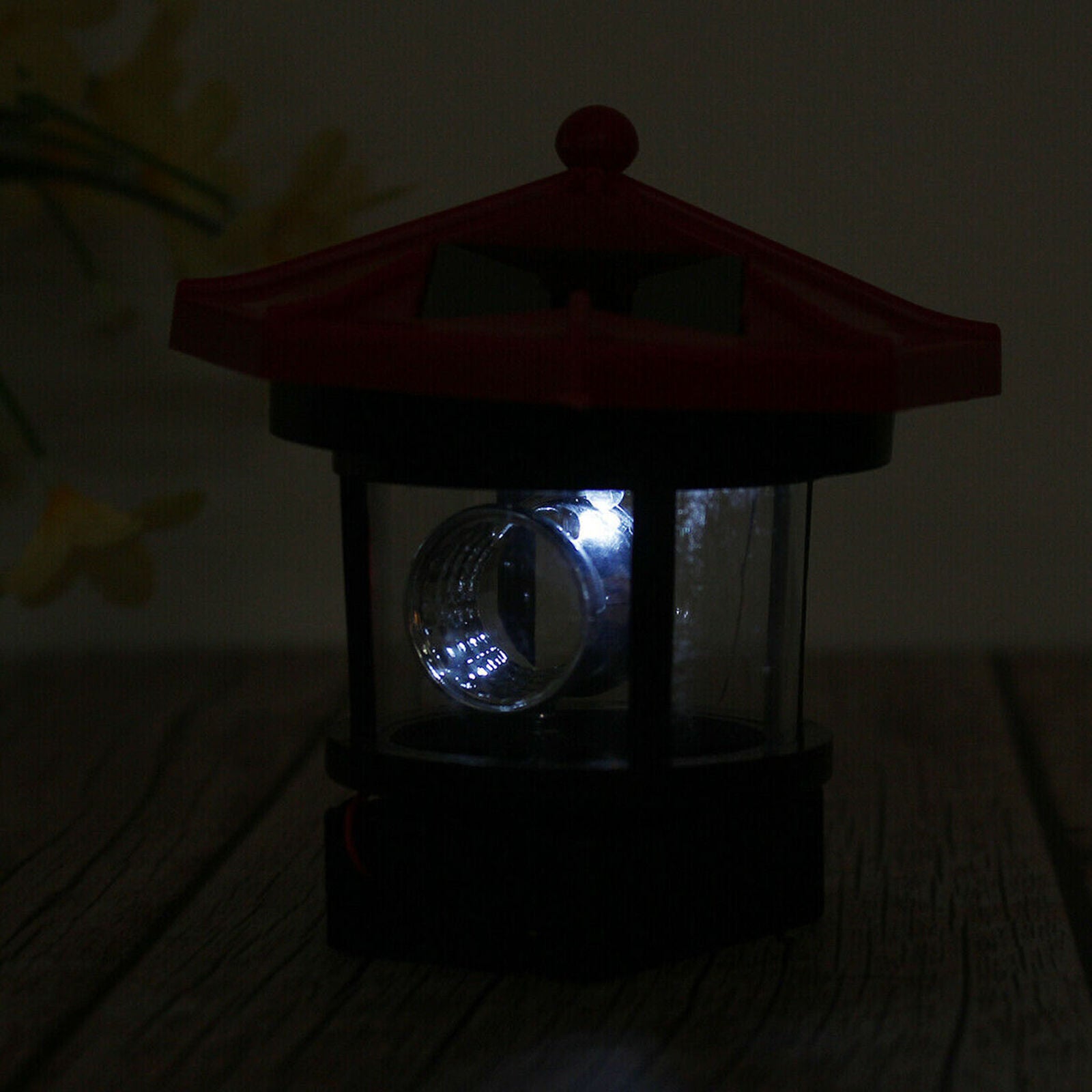 Solar Powered LED Lighthouse Rotating Lamp Garden Light Outdoor Decor Yard Patio