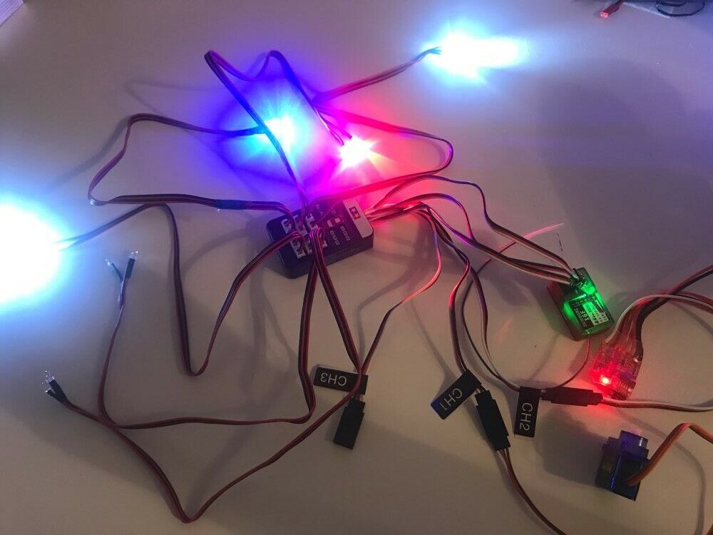 Simulation Flash Light 12 LED Lighting Kit Steering Brake for 1/10 Scale RC Car