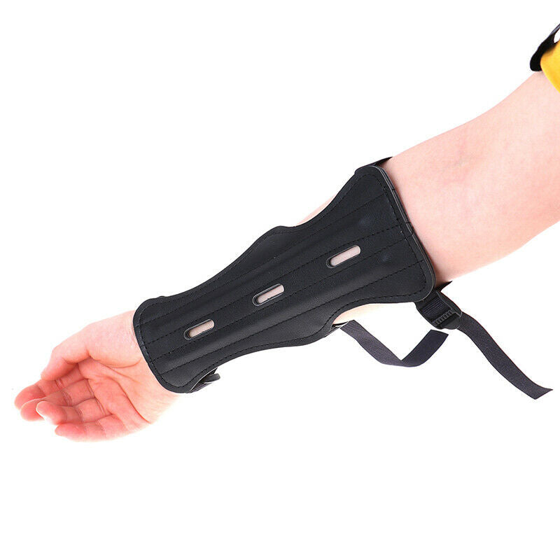 Outdoor Supplies Adjustable Archery Arm Guard Shooting Glove Hunting BracerJ Tt