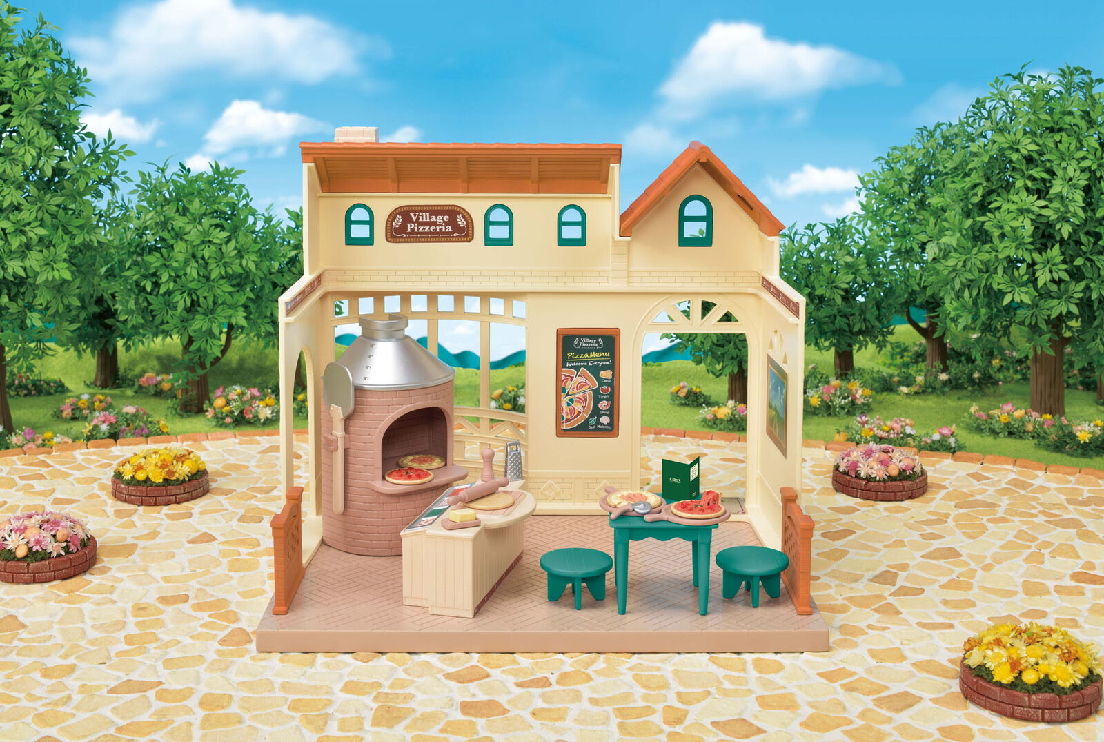 Sylvanian Families Village Pizzeria 5324 Set Childrens inc 31 Pieces Ages 3+