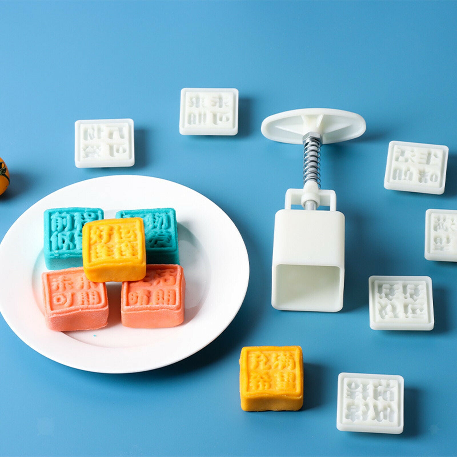 Hand-Pressure Moon Cake Mould White Flower Mode Patterns for DIY Cookies