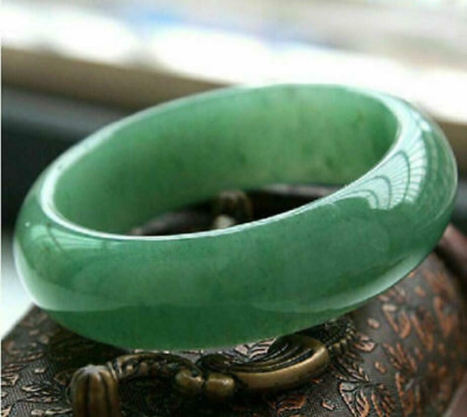 Beautiful China Natural Green Jadeite Jade Bangle Bracelet Handmade 58-60mm