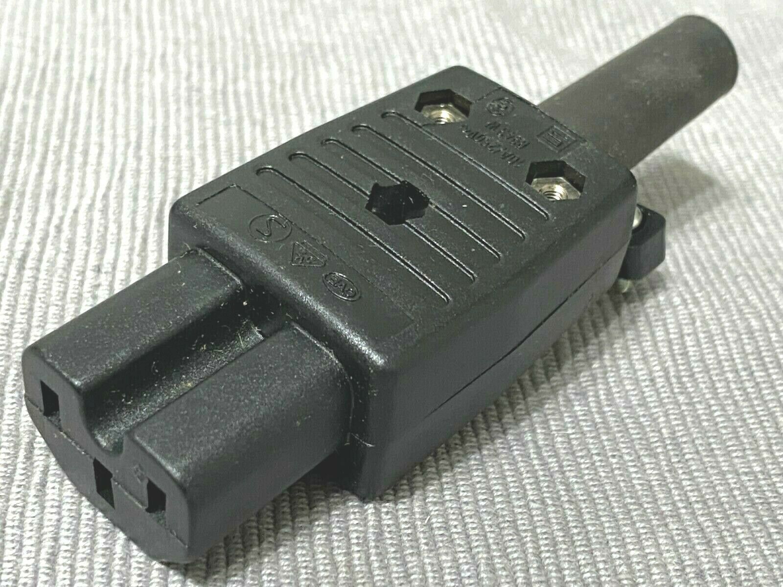 1pcs - SCHURTER 4300.0603 IEC 15A 250Vac rewireable Cable Connector Swiss Made