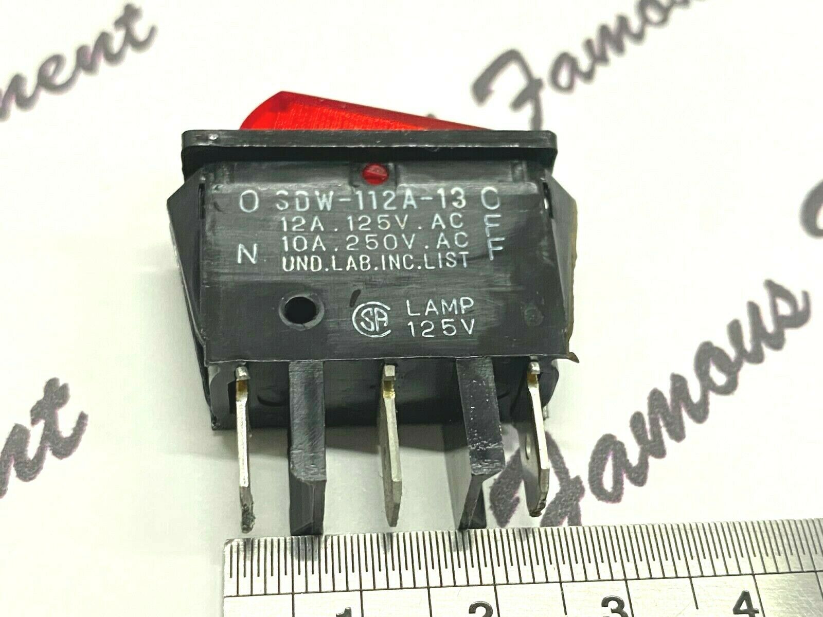 1pcs - SHINDEN SDW-112A-13 12A/125VAC 10A/250VAC ON-OFF Red Light Rocker Switch