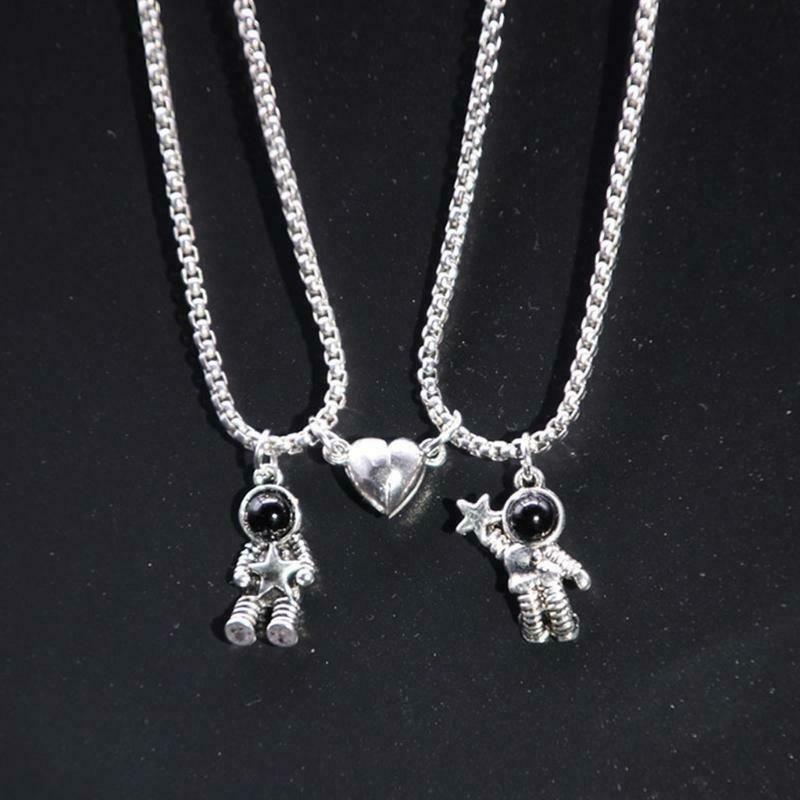 2Pcs Stainless Steel Mutual Attraction Magnet Matching Spaceman Pendant Necklace