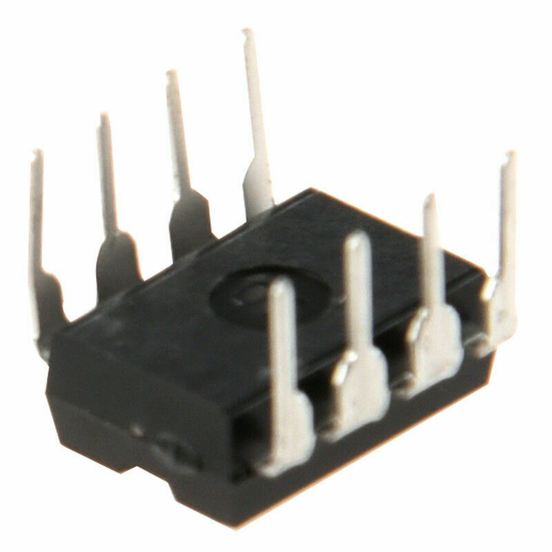 50PCS NE555P NE555 DIP-8 SINGLE BIPOLAR TIMERS IC