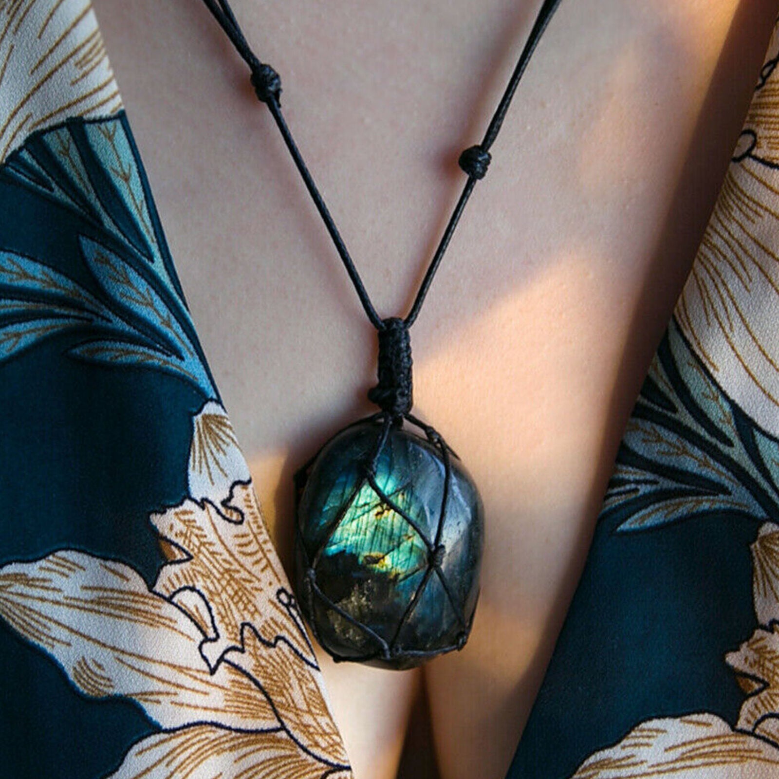 Wrap Women Mens Necklace Natural Stone Labradorite Pendant Crystal Moonstone