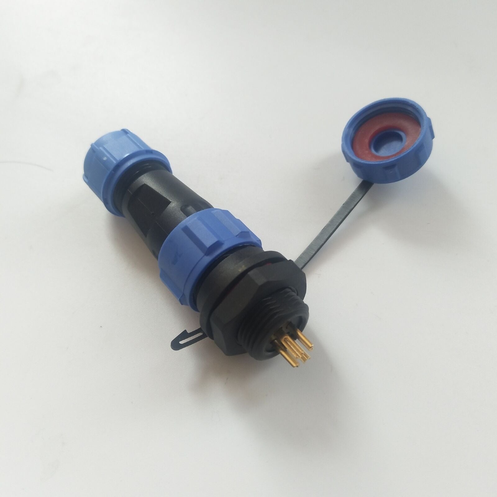 10A 2Pin Solar Panel Power Cord Connector Automatic Plug Waterproof Connector