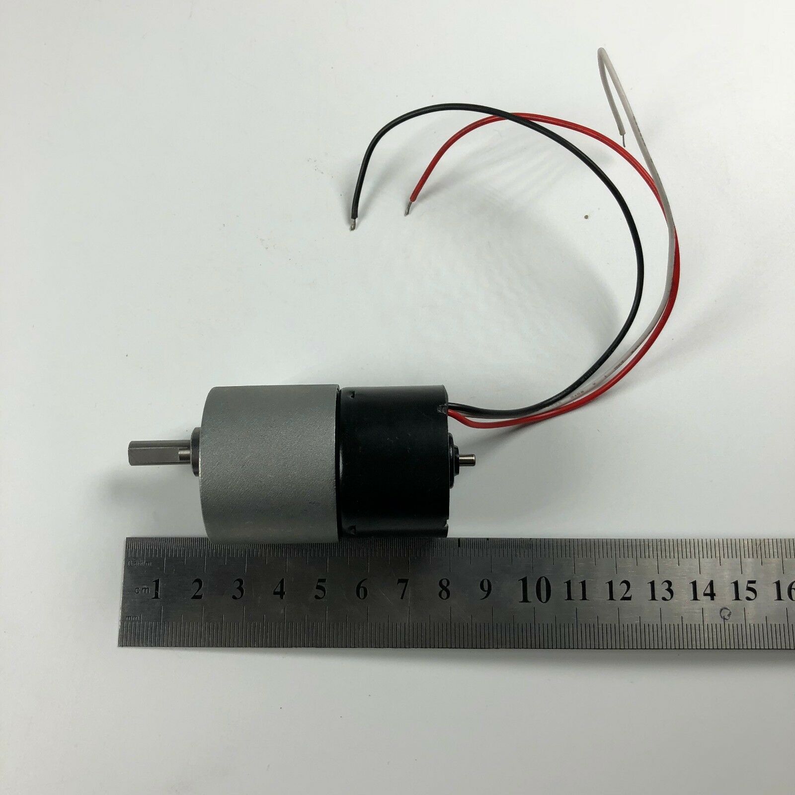 JGB37-3625 12V 6RPM Geared Gearhead Box DC Motor High Torque Output Reversible