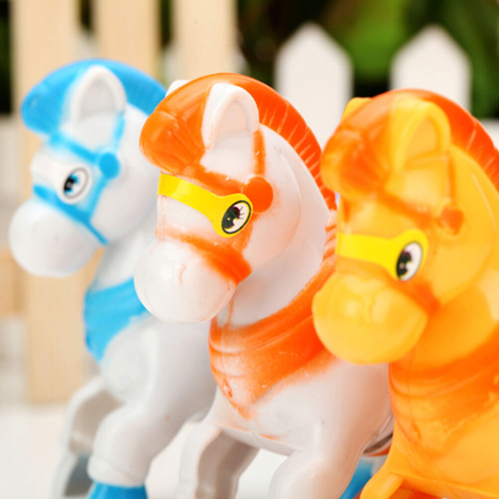 Wind Up Animal Running Moving Horse Classic Clockwork Plastic Kids Toys Gi.l8