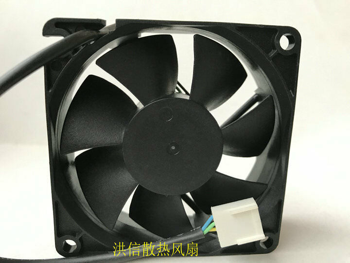 202020For 1pc ADDA AD0712UX-A7BGL fan 7025 7CM 12V 0.30A PWM 4pin