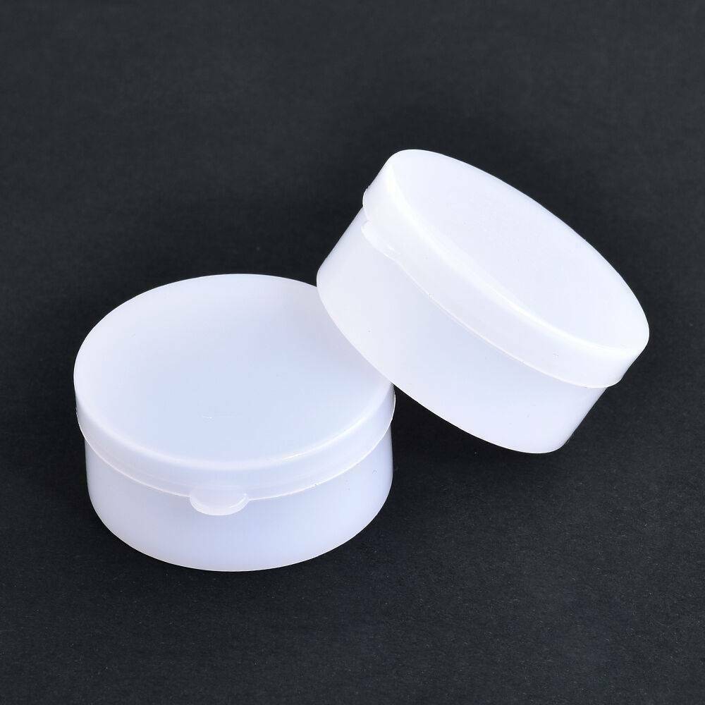 50PCS Lot White Plastic Cosmetic Sample Container 10-Grams Jars Pot Small Empty/