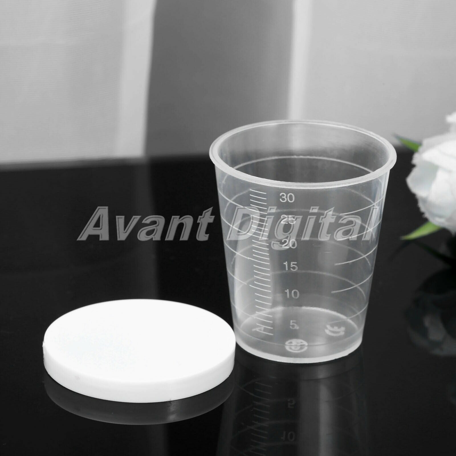 10X 30ml Graduated Laboratory Bottle Lab Test Measuring Container Cups White Lid
