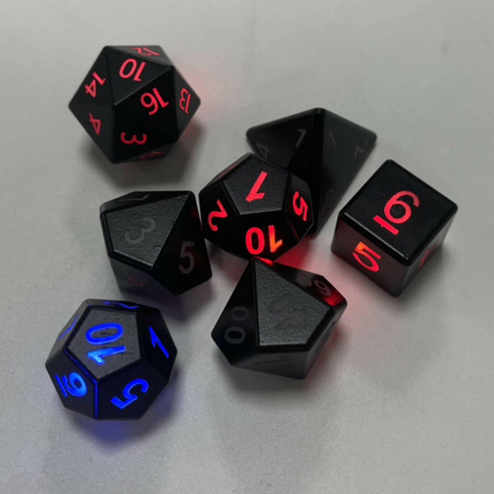 7Pieces Glow-in-the-Dark Dices Polyhedral Numeral Dice for Role Play Props