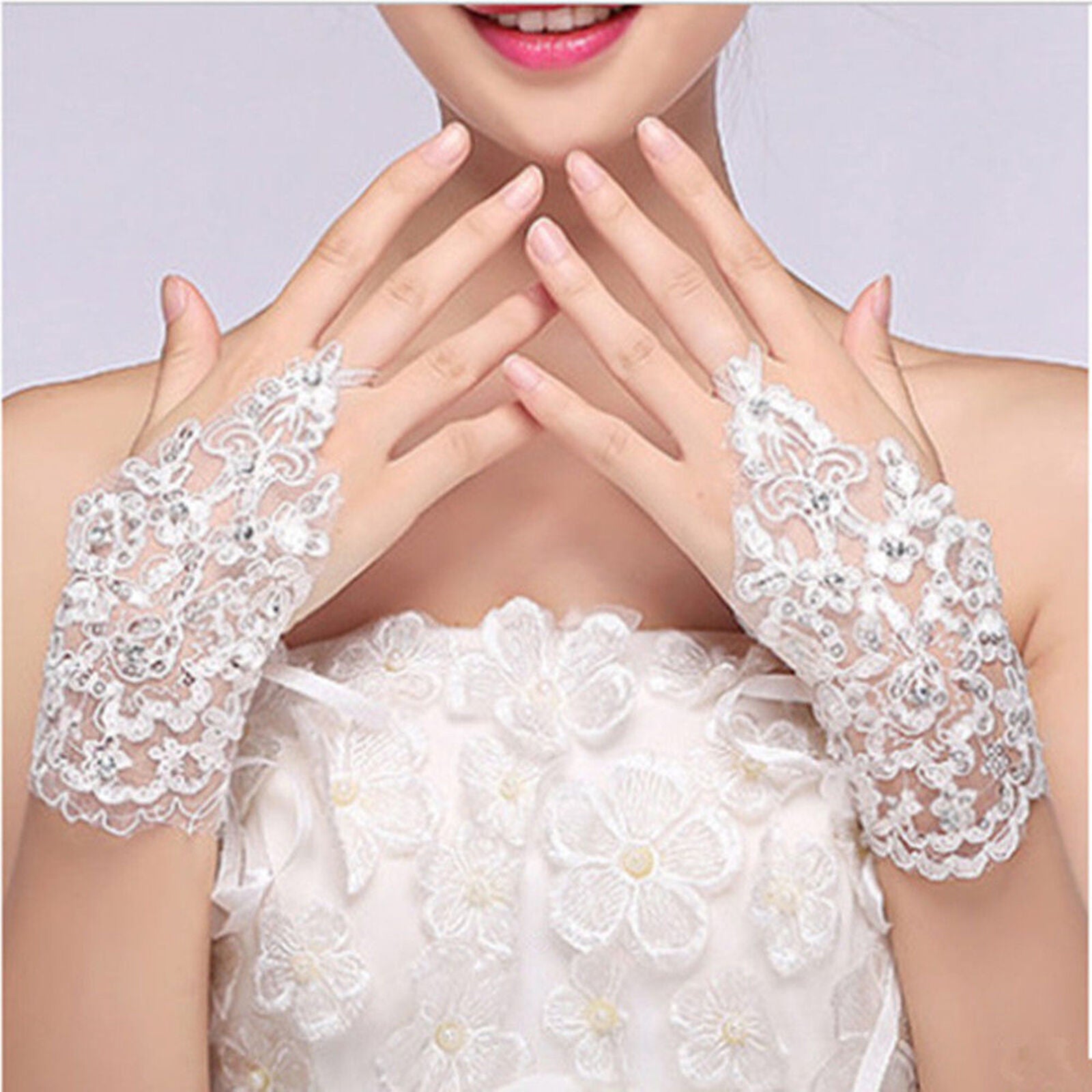 Stylish Party Fingerless Lace Short Paragraph Rhinestone Bridal Wedding Gloves