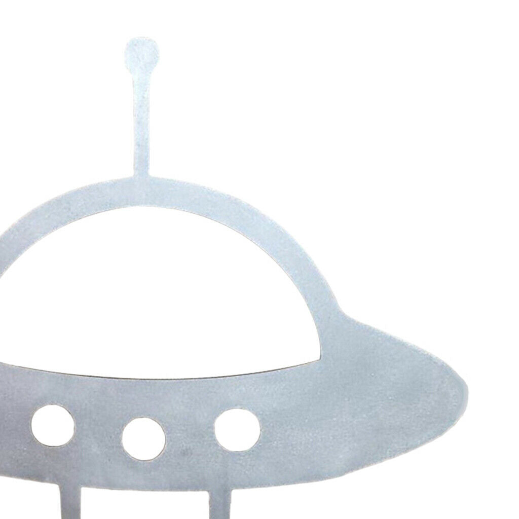 Adorable Metal UFO Silhouette Garden Alien Statue Patio Party Decor Gift