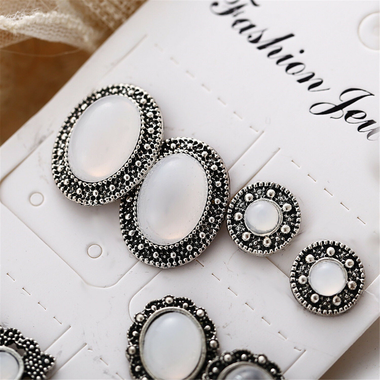 4 Pair/Set White Cobblestone Crystal Hollow Flower Stud Earrings For Women Girl