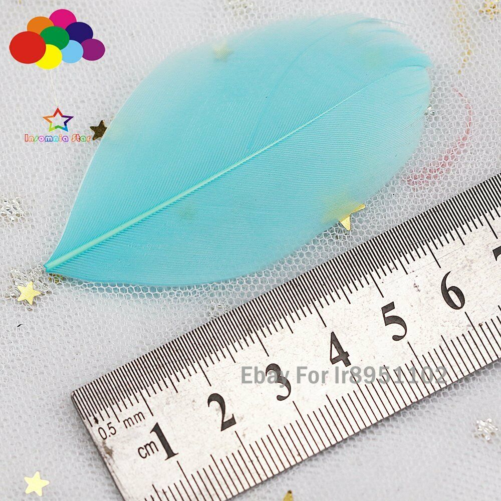 Light Blue loose Natural Hand-tearing small Goose Feather 5-7cm Decorate Craft