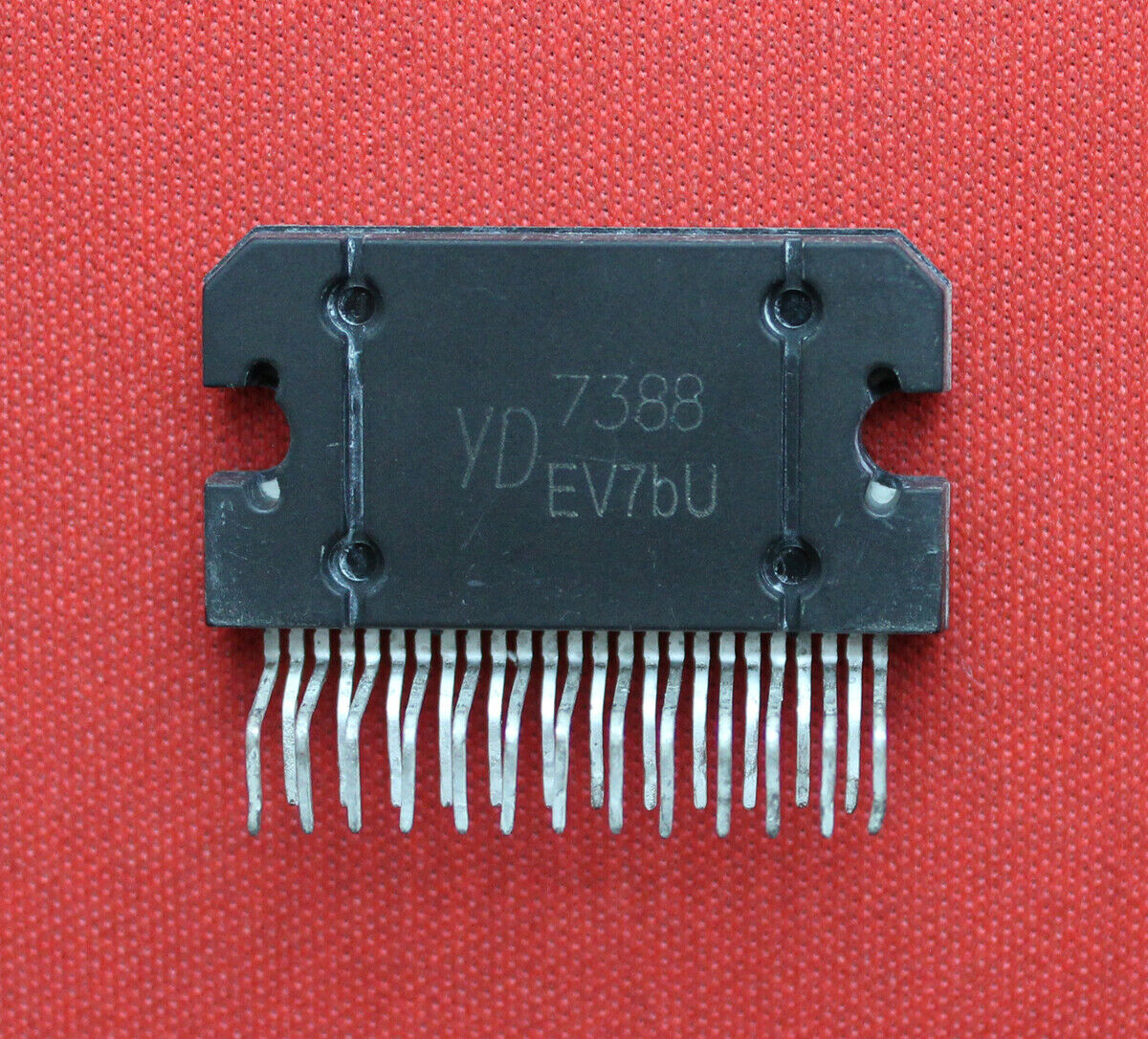 1pcs YD7388 YD 7388 Integrated Circuit IC