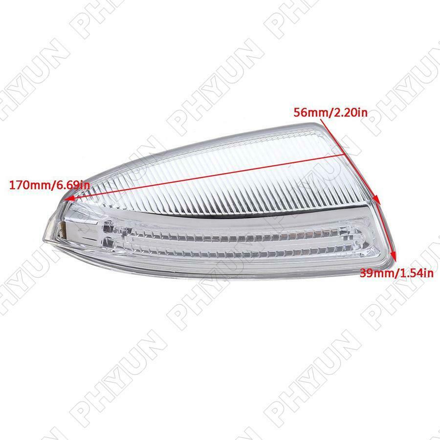 For Mercedes Benz C250 C300 C350 C63 AMG Right Side Mirror Turn Signal Light