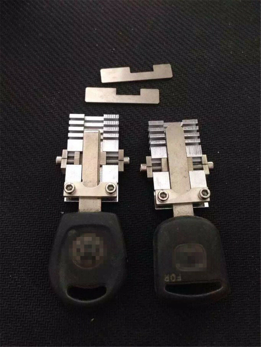 2x Cutting Clamp Fixture Tool For Special Car&Household Lock Key Locksmith Tool