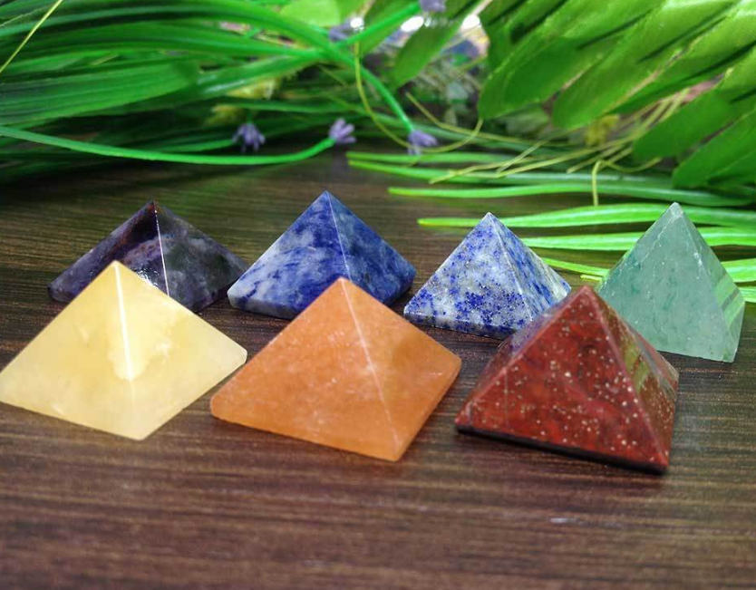 7x Engraved Chakra Stones Crystal Reiki Healing Pyramid Energy Natural Gemstones