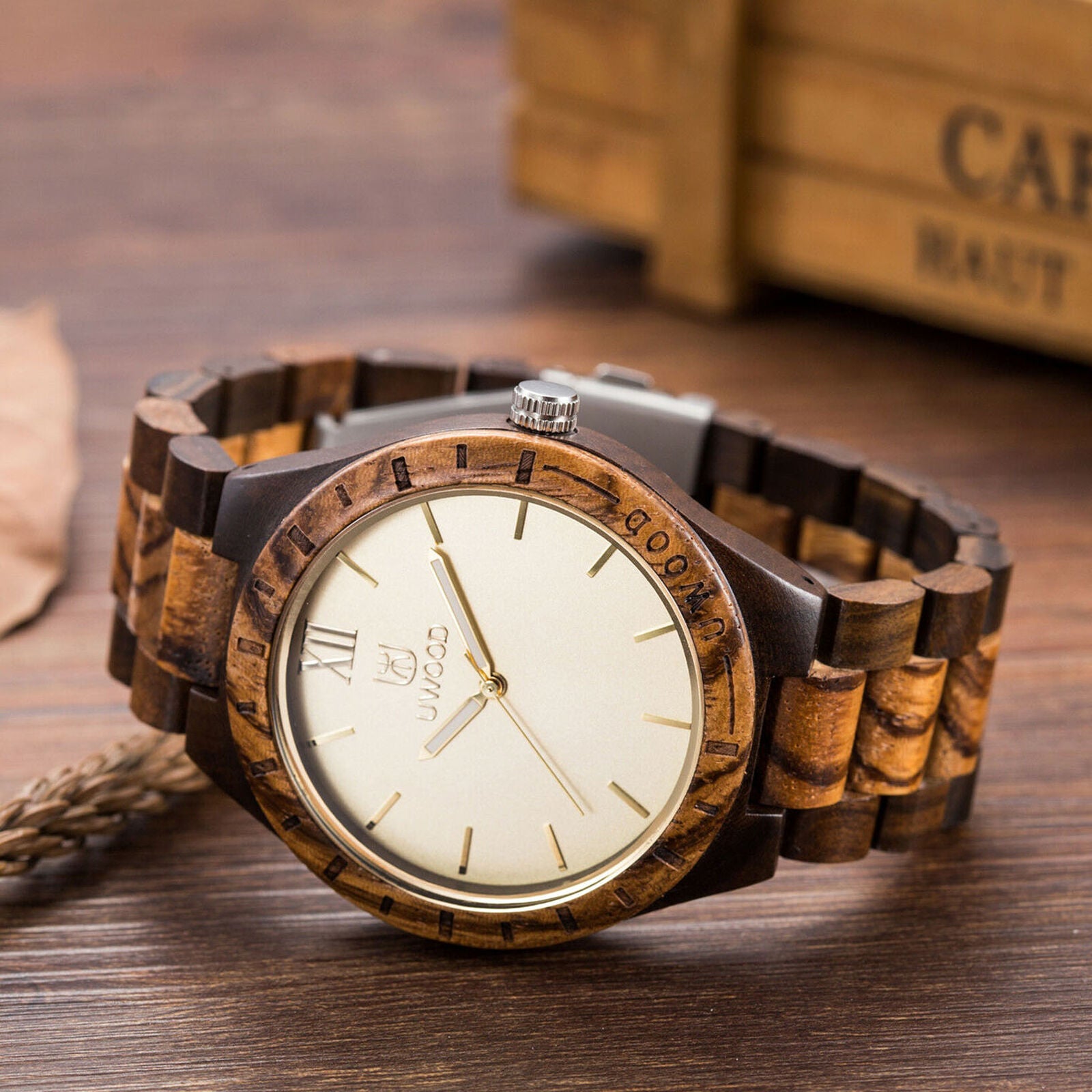 Men's Luxury Wooden Watch Quartz Analog Display Solid Wooden Strap Watches