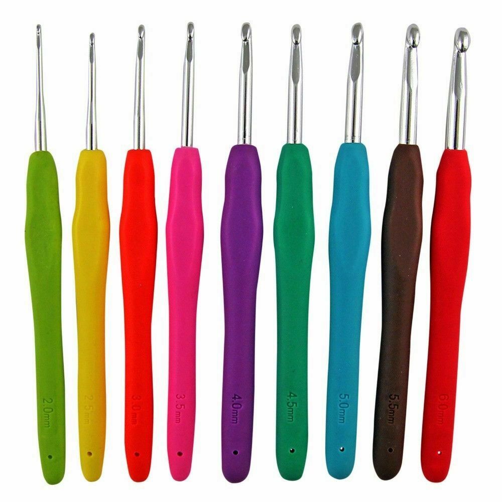 9Pcs/Set Aluminum Soft Plastic Crochet Hooks Handheld Knitting Needles Random