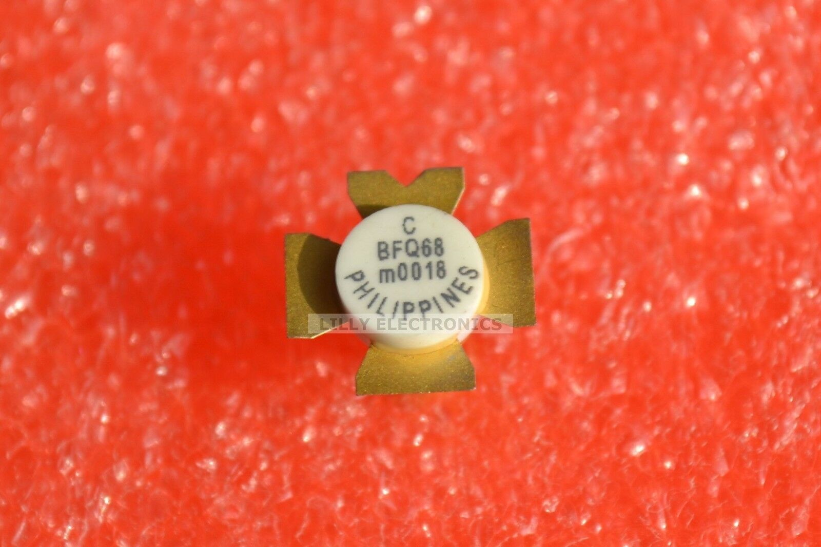 BFQ68 Package:RF TRANSISTOR,NPN 4 GHz wideband transistor