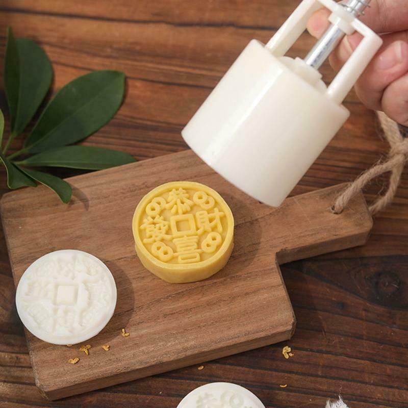 2pcs Stamps 50g Plastic Mooncake Mould Cookie Cutter for Baking Mooncake Gadgets