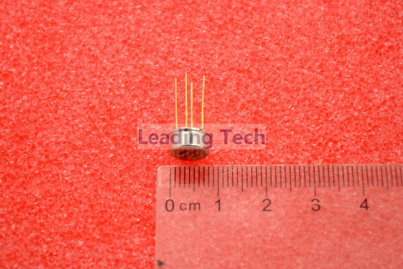 1pc IC New UPC1654 Package:CAN-4