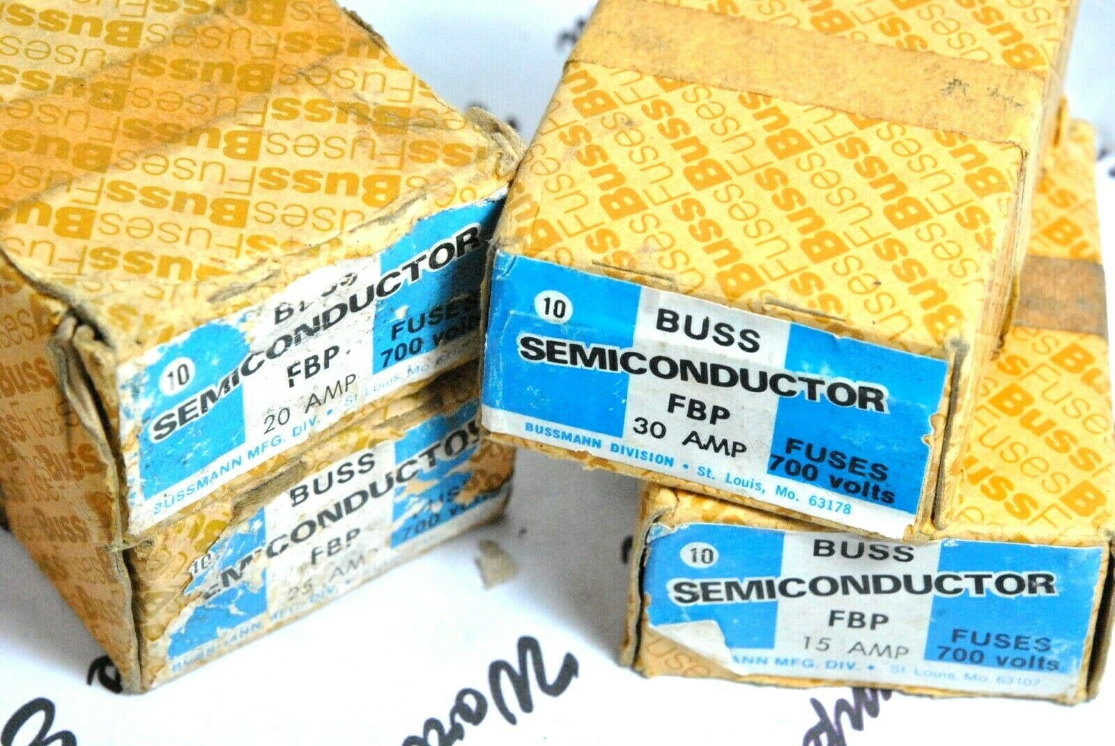 1pcs - BUSSMANN FBP-20 20A 20Amp 700V Semiconductor Fuse Bussmann