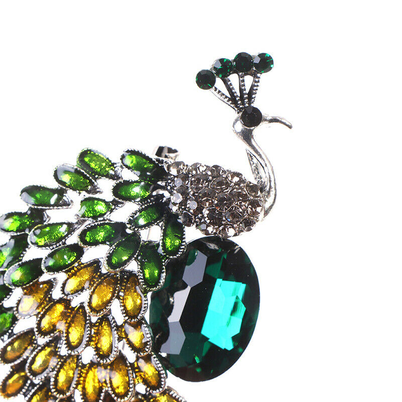 1Pc Green Rhinestone Peacock Brooches Women Office Casual Clothes Brooch .l8