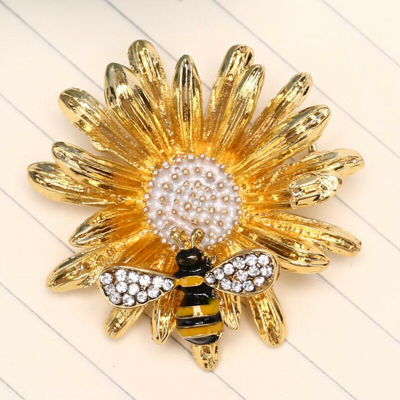 Fashion Daisy Honeybee Brooch Pin Collar Badge Corsage Jewelry Women AccessoA Rf