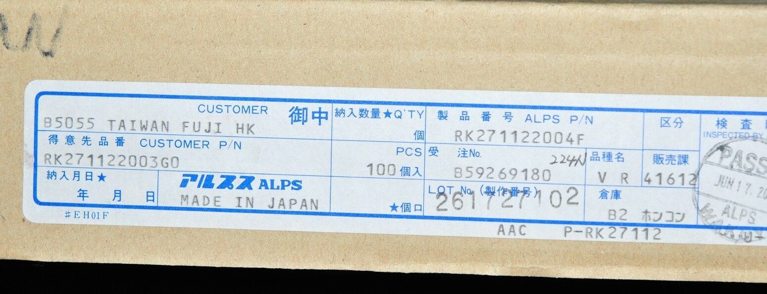 1pcs - ALPS RK27 100KMN Balance Dual Potentiometer Knurled - JAPAN RK271122004F