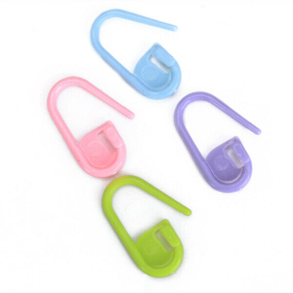Knitting 20 Crochet Stitch Pad 4 Curved J Hooks with 3 Cord Needles Set