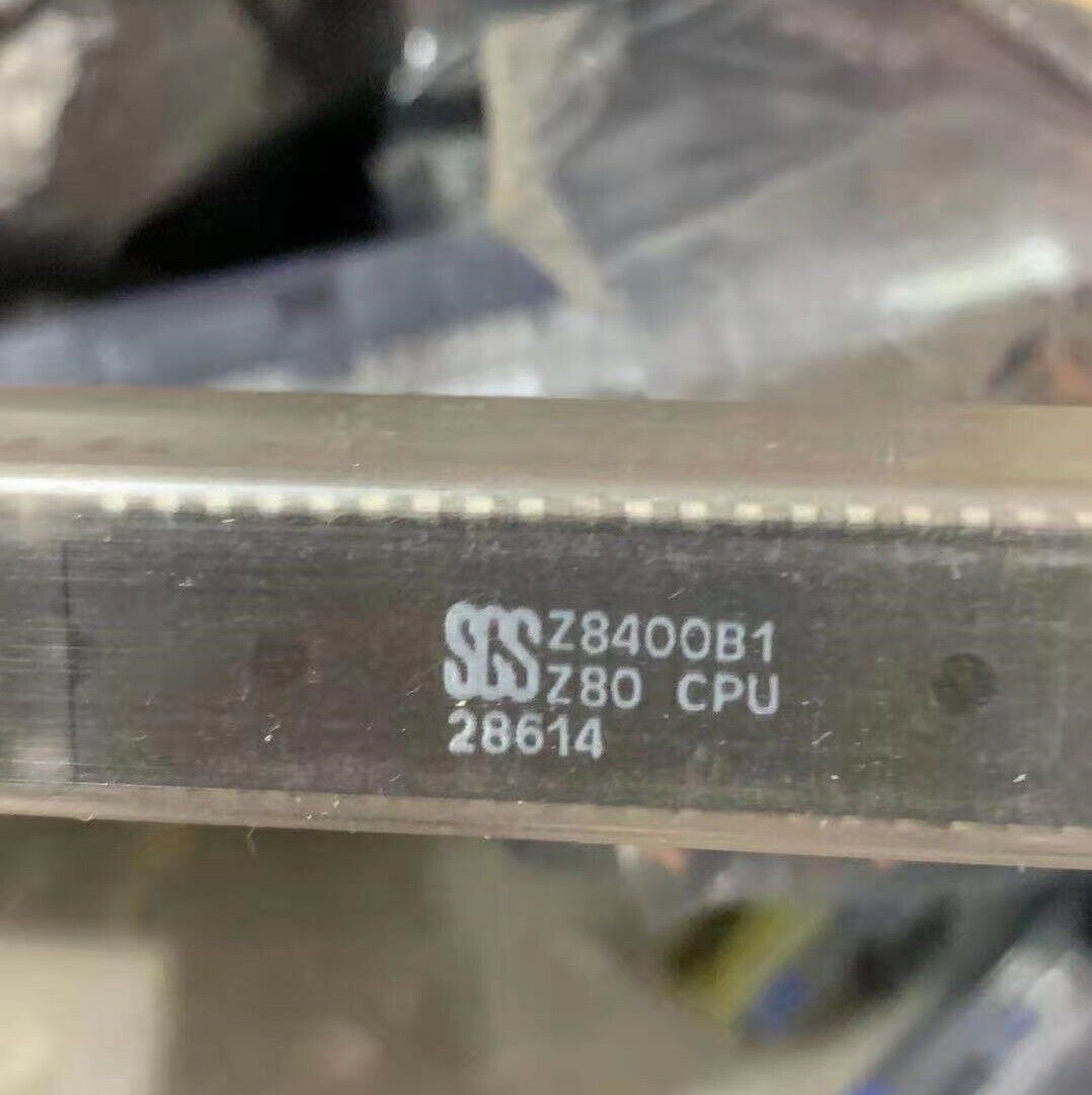 1PCS  IC ST(SGS) DIP-40 Z8400B1 Z8400BI Z80CPU Z8400