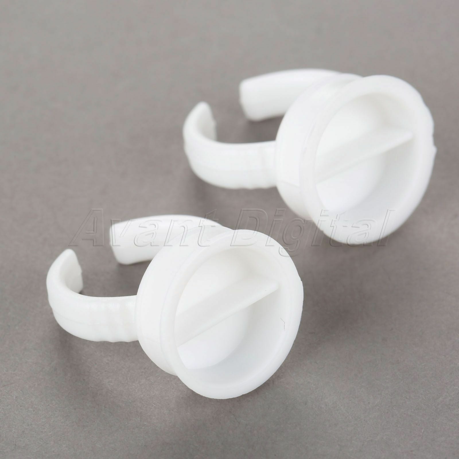 50pcs Plastic Pigment Ink Cups Tattoo Finger Ring Holder Disposable Container