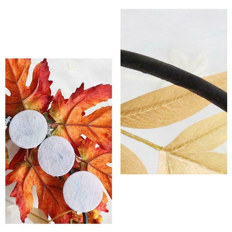 Fall Wreath Decoration Autumn Wreath with Maple Leaves Berries Harvest Wreath