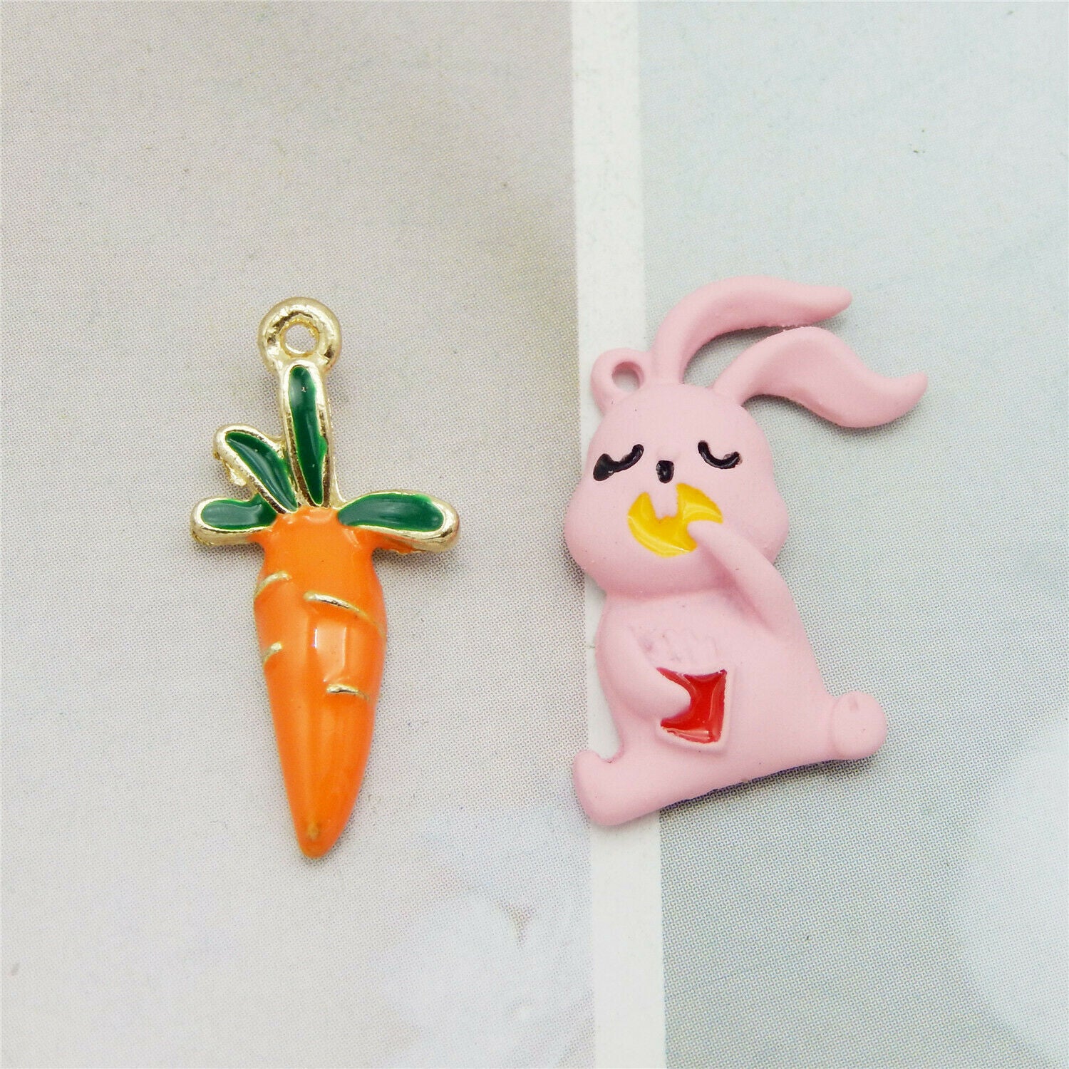 8PCS Enamel Colorful Alloy Rabbit and Carrots Pendant Charms DIY Making Findings